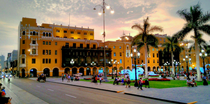 lima walking tour