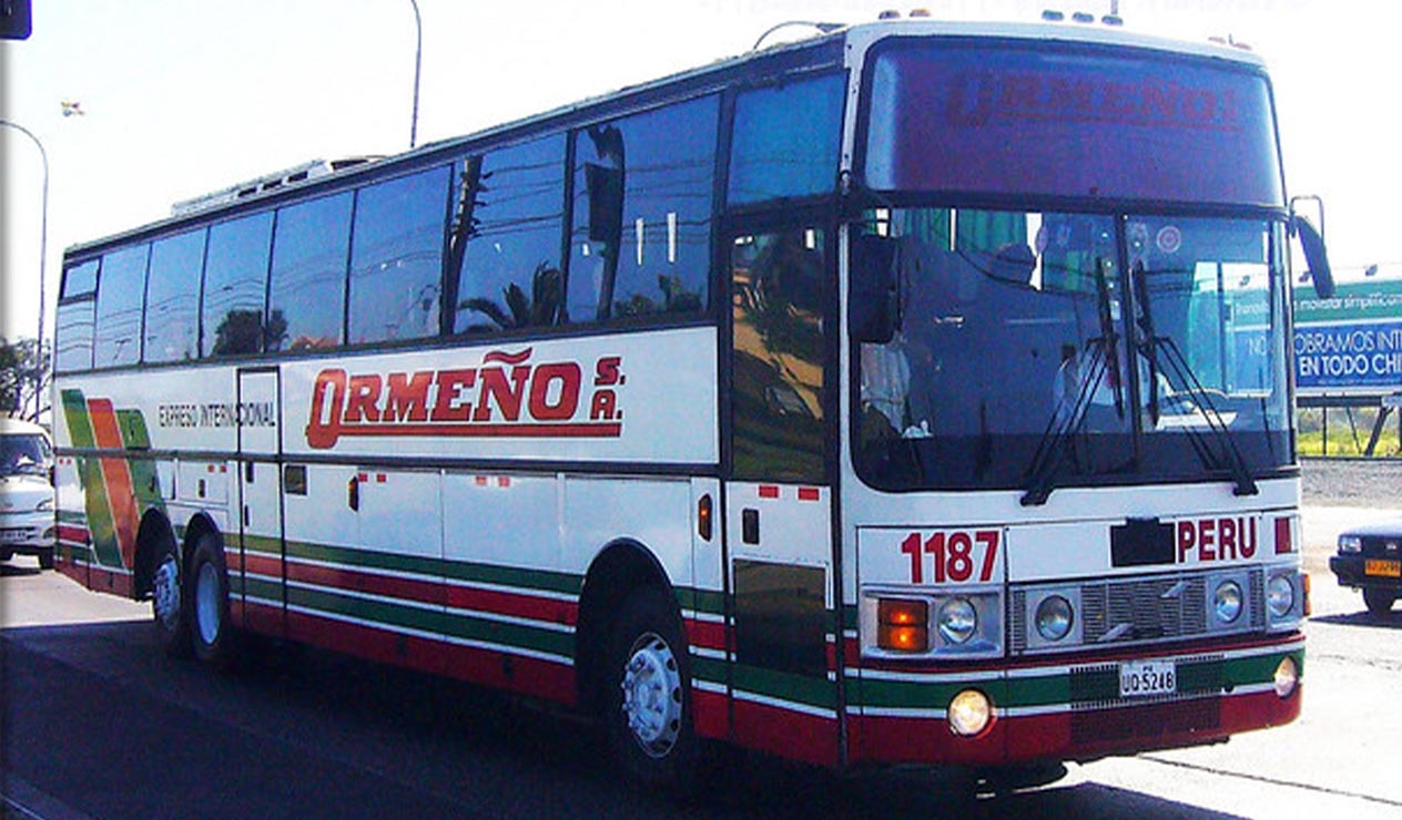 Bus interprovincial - Lima a Huacachina